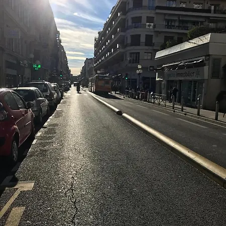Appartement 1 Bdr Downtown Near Place Massena Nice