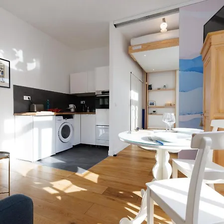 1 Bdr Downtown Near Place Massena Διαμέρισμα